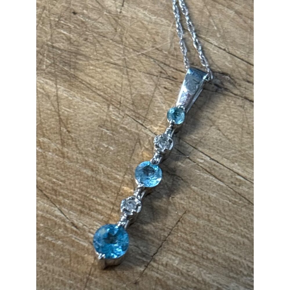 925 Sterling Silver Necklace With Blue & Clear Gemstone Pendant